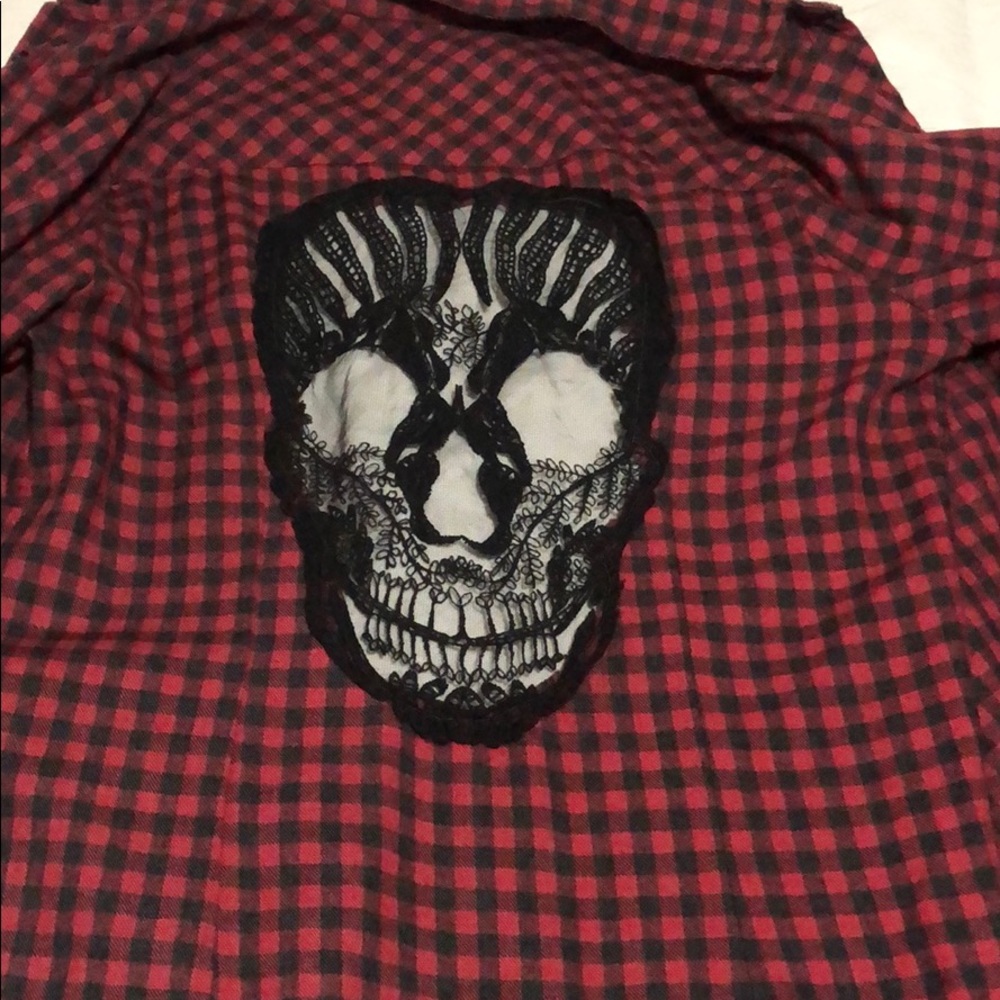 Red and Black skull flannel